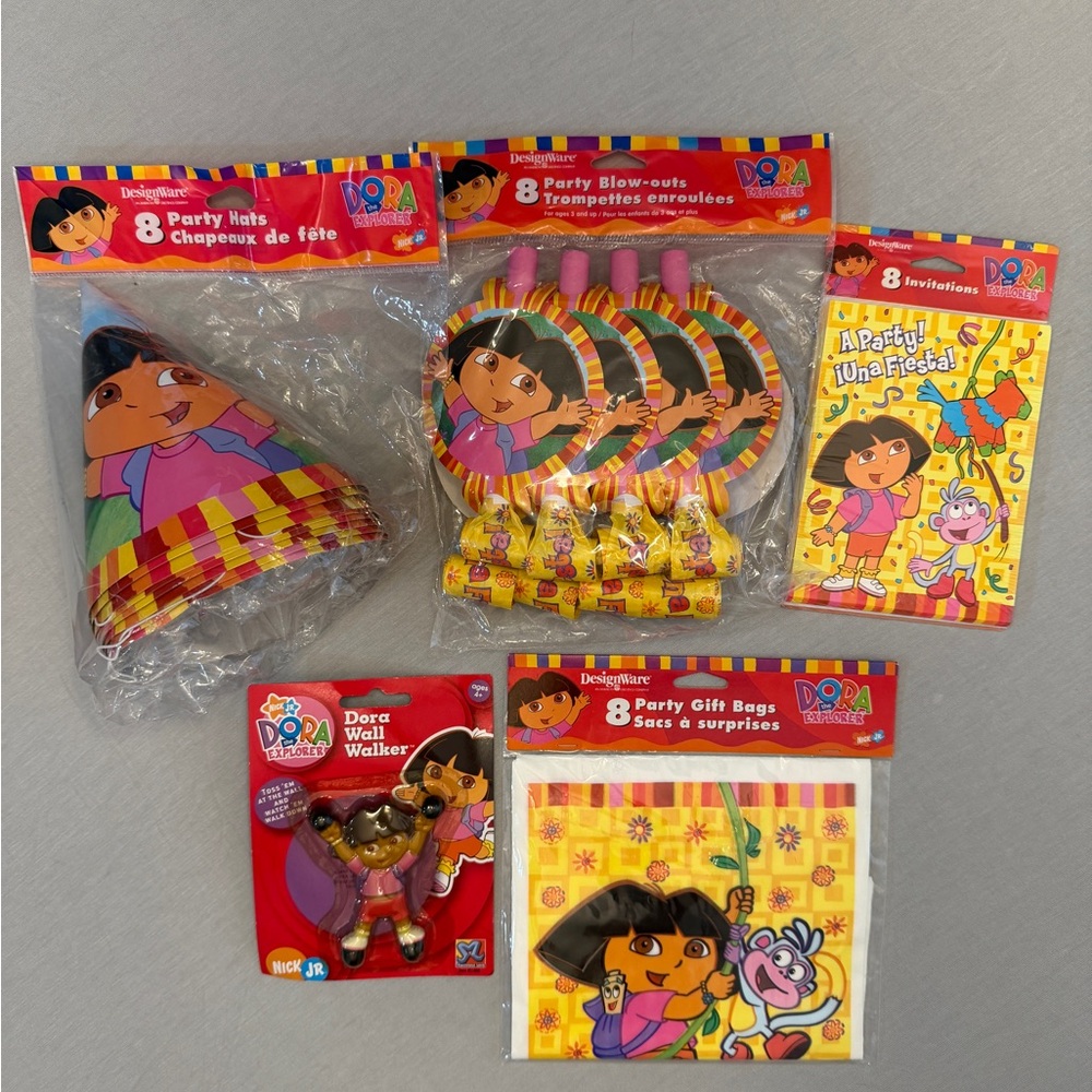 SOLD NFSVintage / Y2K Dora the Explorer Party Supplies bundle